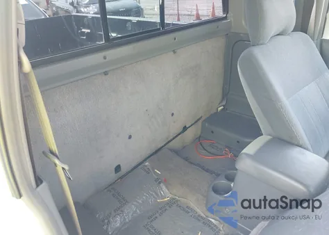 2000 Nissan Frontier King Cab Xe/King Cab Se из США, поврежденный, VIN 1N6ED26Y7YC322354